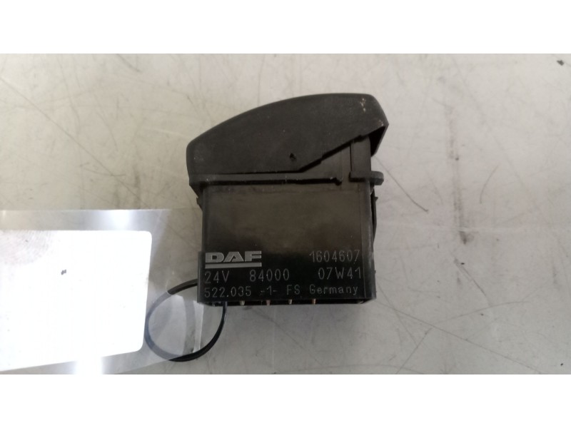 Recambio de interruptor para daf serie xf105.xxx 12.9 diesel referencia OEM IAM 1604607  