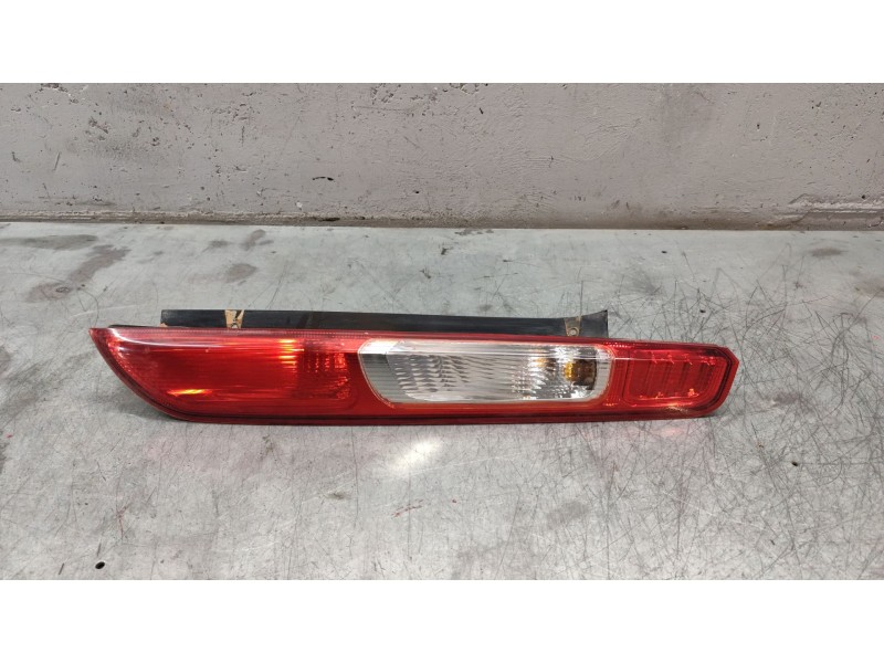 Recambio de piloto trasero derecho para ford focus berlina (cap) ambiente (d) referencia OEM IAM   