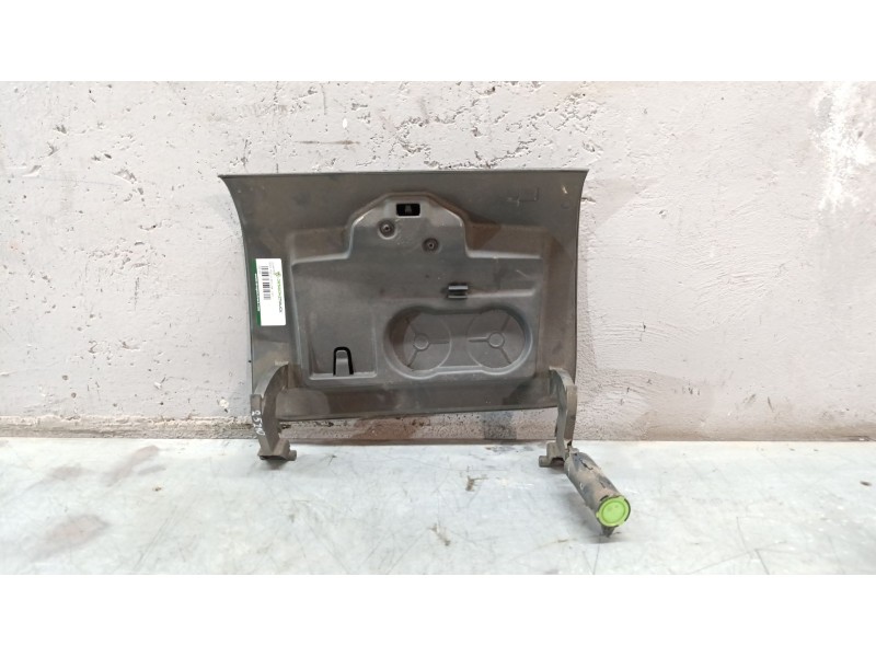 Recambio de guantera para ford focus berlina (cap) ambiente (d) referencia OEM IAM   