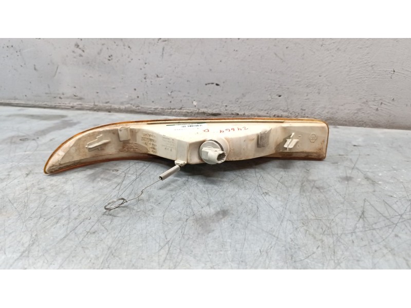 Recambio de piloto delantero derecho para renault master ii furgoneta (fd) 2.5 d referencia OEM IAM   