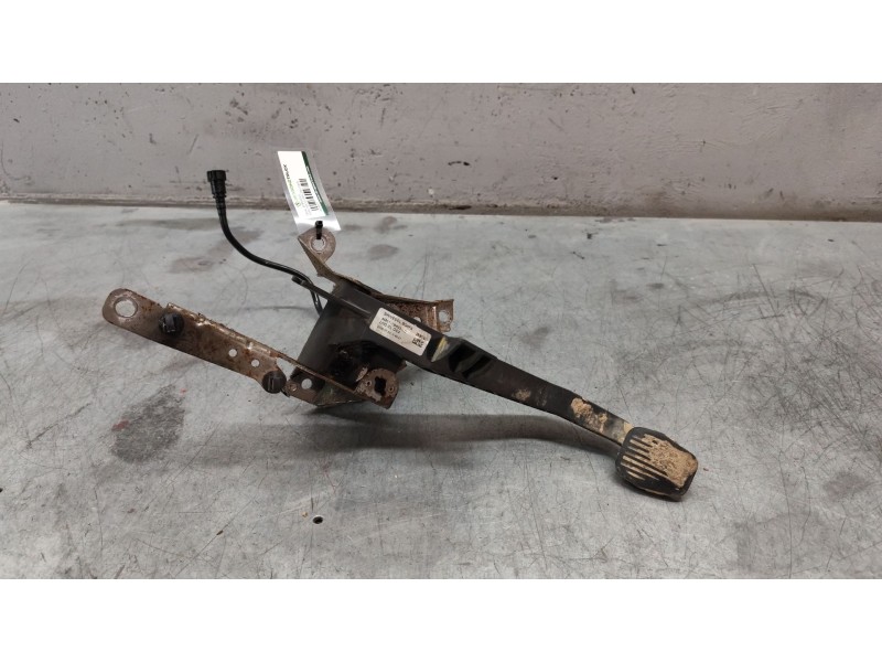 Recambio de pedal embrague para ford focus berlina (cap) ambiente (d) referencia OEM IAM   