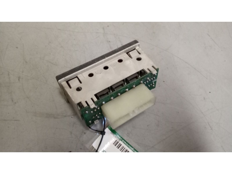 Recambio de cuadro instrumentos para iveco eurotech (mp) 9.5 diesel referencia OEM IAM 500367495  