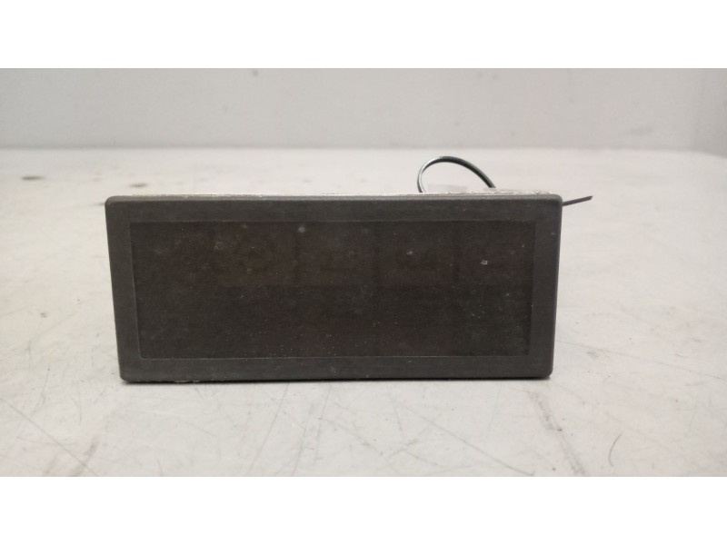 Recambio de cuadro instrumentos para iveco eurotech (mp) fg  (190 e 34) tráfico urbano referencia OEM IAM 500367496  