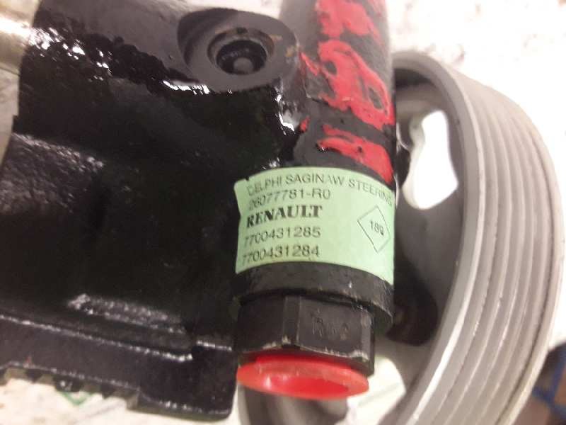 Recambio de bomba servodireccion para renault laguna (b56) 1.6 16v rt referencia OEM IAM 26077781R0 770043185 7700431284
