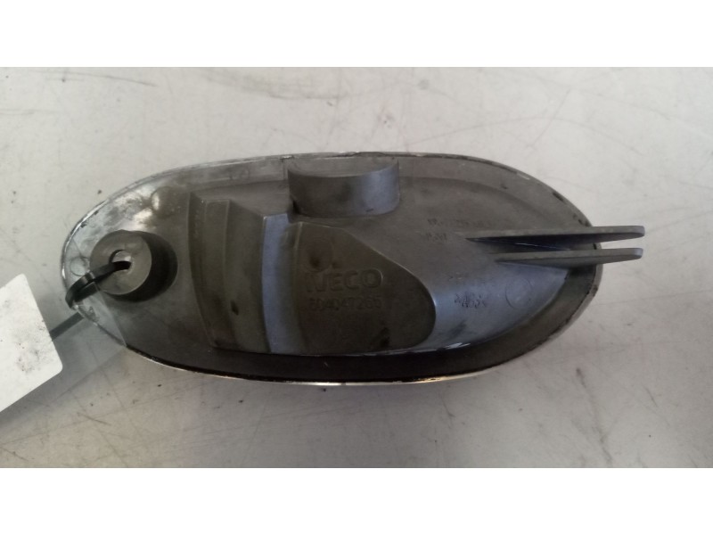 Recambio de piloto luz galibo derecho para iveco eurocargo 05.03  5.9 diesel referencia OEM IAM 504047265  