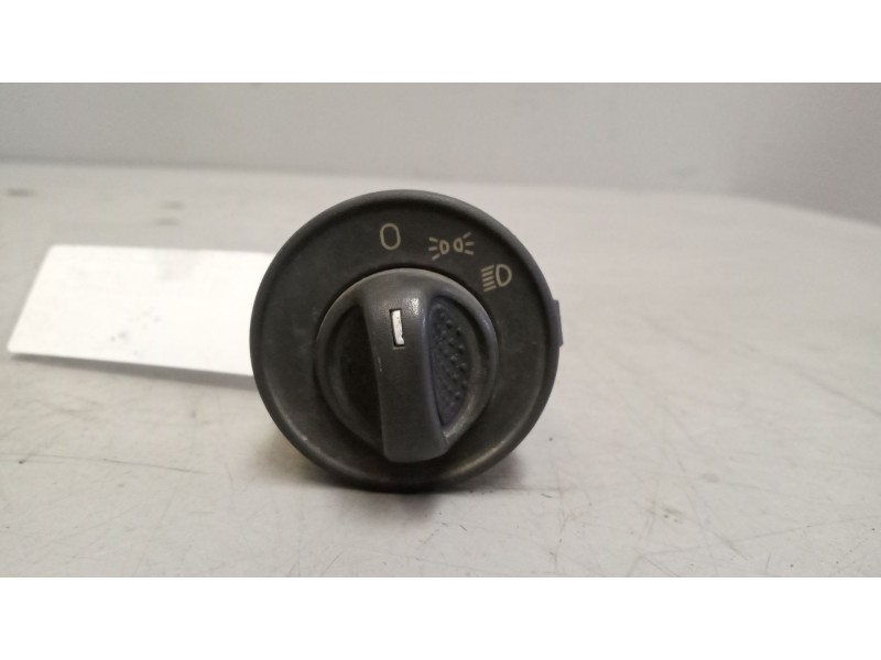 Recambio de mando luces para iveco eurocargo 05.03  5.9 diesel referencia OEM IAM 504317405  