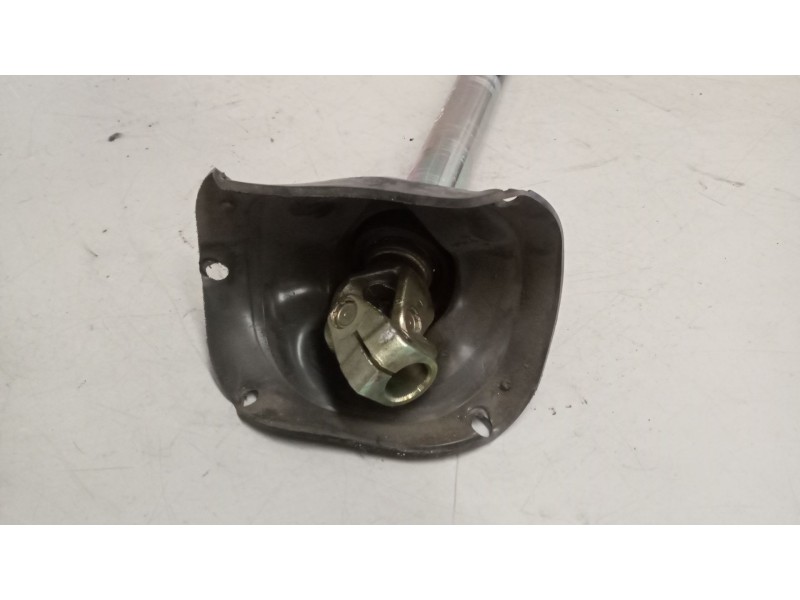 Recambio de columna direccion para iveco eurocargo 05.03  5.9 diesel referencia OEM IAM 504156524 50415652400 7025974788