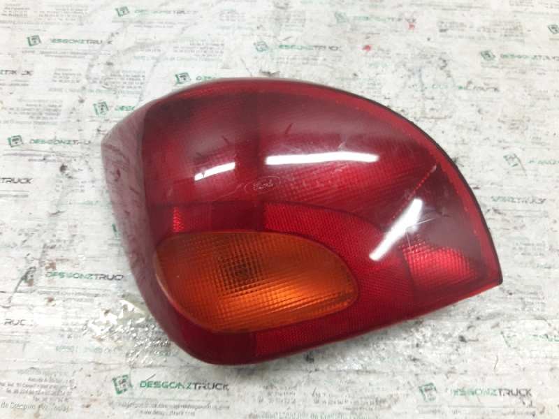 Recambio de piloto trasero izquierdo para ford fiesta berlina básico referencia OEM IAM   