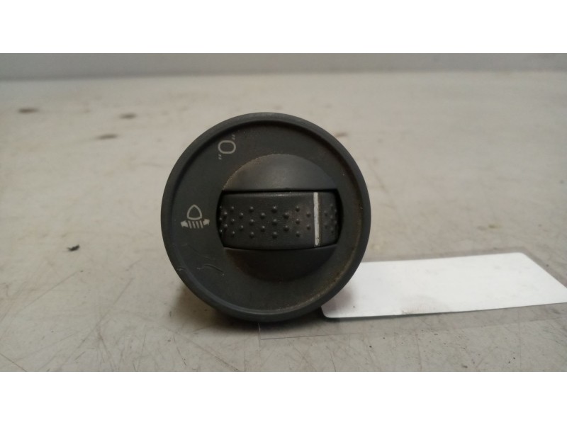 Recambio de mando luces para iveco eurocargo 05.03  5.9 diesel referencia OEM IAM 504317395  