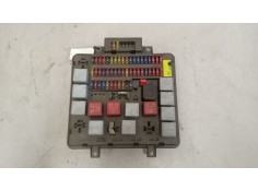 Recambio de caja reles / fusibles para daf serie lf45.xxx desde 06 referencia OEM IAM 7420792050  