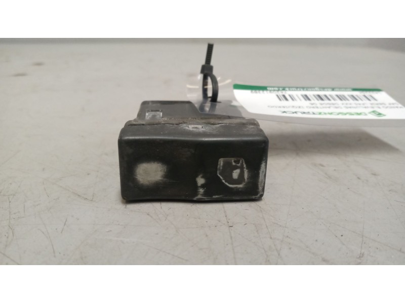 Recambio de mando elevalunas delantero izquierdo para daf serie lf45.xxx desde 06 referencia OEM IAM 7420912389  