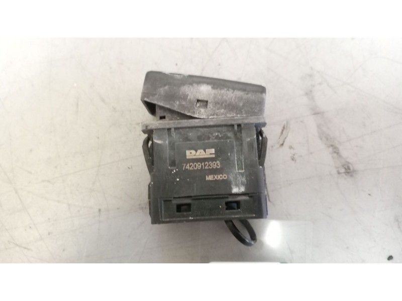 Recambio de interruptor para daf serie lf45.xxx desde 06 referencia OEM IAM 7420912393  