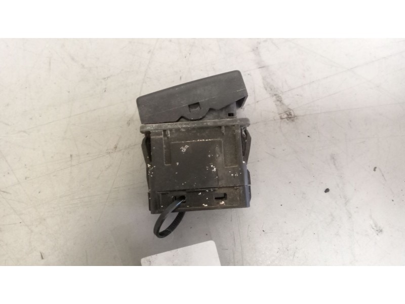 Recambio de interruptor para daf serie lf45.xxx desde 06 referencia OEM IAM 7420912393  