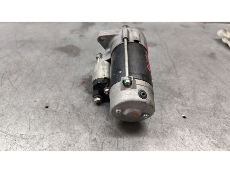 Recambio de motor arranque para toyota auris active referencia OEM IAM 220825 10 DIENTES P0B04511