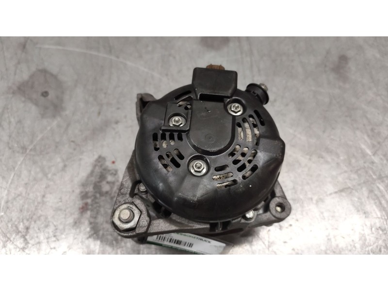 Recambio de alternador para toyota auris active referencia OEM IAM 270600N040  1042102320