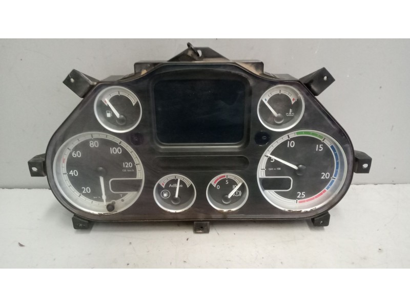 Recambio de cuadro instrumentos para daf serie xf105.xxx 12.9 diesel referencia OEM IAM 1699396  