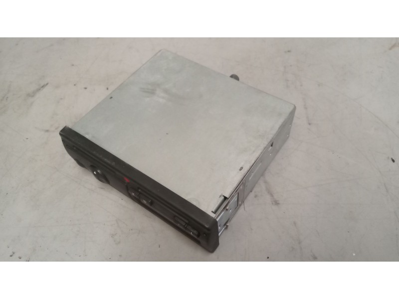 Recambio de tacografo para daf serie xf105.xxx 12.9 diesel referencia OEM IAM 13811051100001 1681454 0000406678