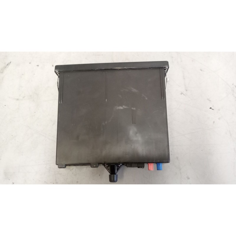 Recambio de tacografo para man tg - l 7.xxx / 8.xxx 8.180 chasis c (compact) referencia OEM IAM 13817550333014  0020220642