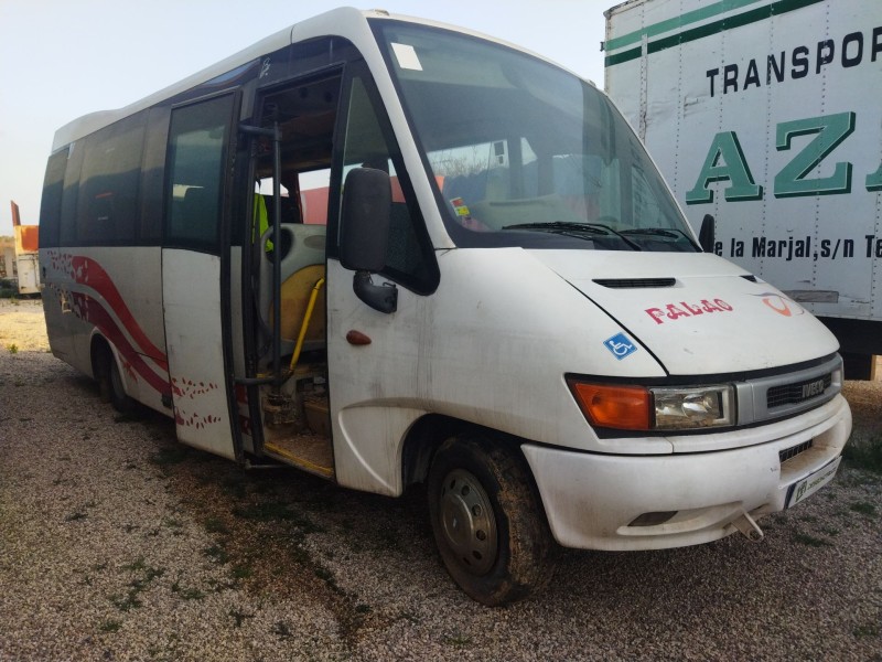 iveco daily iii autobús del año 2004