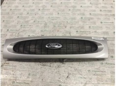 Recambio de rejilla delantera central para ford fiesta berlina básico referencia OEM IAM 96FB8200ACW  
