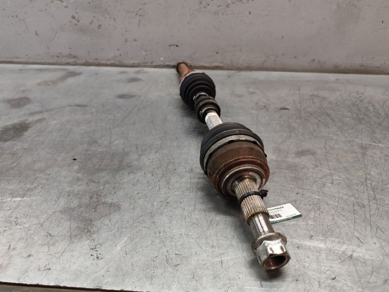 Recambio de transmision delantera derecha para renault kadjar (ha_, hl_) 1.2 tce 130 referencia OEM IAM 391004RA0B  