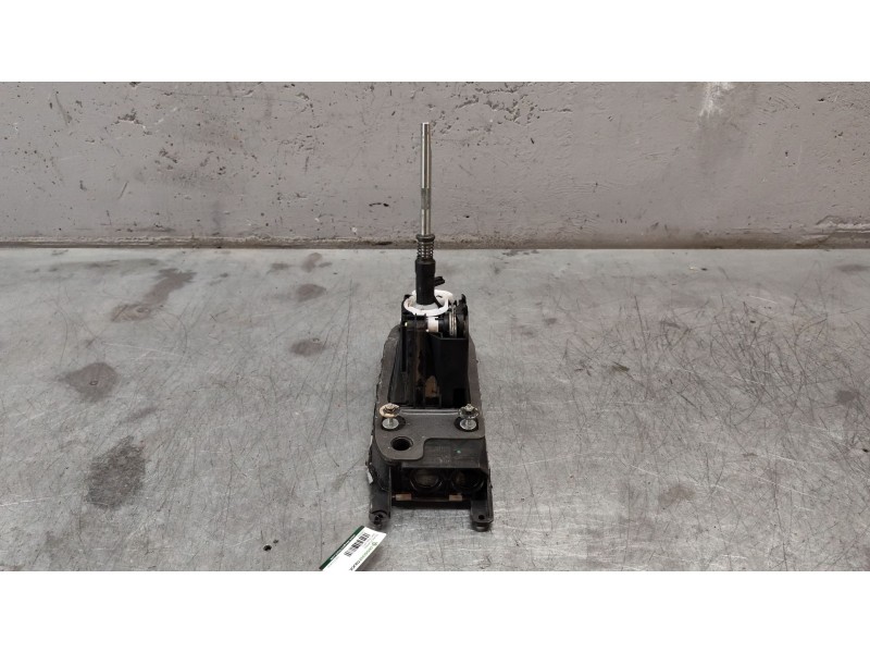 Recambio de palanca cambio para seat leon (5f1) 1.4 tsi referencia OEM IAM 5Q0711061B  