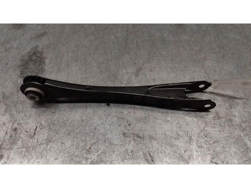 Recambio de tirante trasero derecho para bmw 3 (f30, f80) 320 d xdrive referencia OEM IAM   