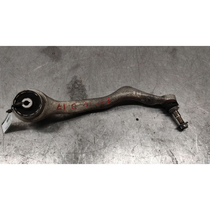 Recambio de brazo suspension inferior delantero izquierdo para bmw 3 (f30, f80) 320 d xdrive referencia OEM IAM   