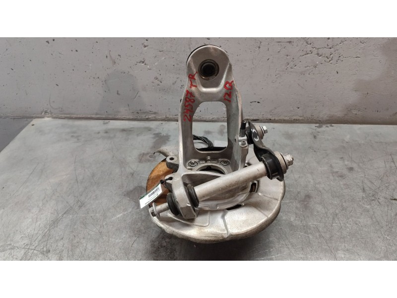 Recambio de mangueta trasera izquierda para bmw x6 (e71, e72) xdrive 35 d referencia OEM IAM 677098806  