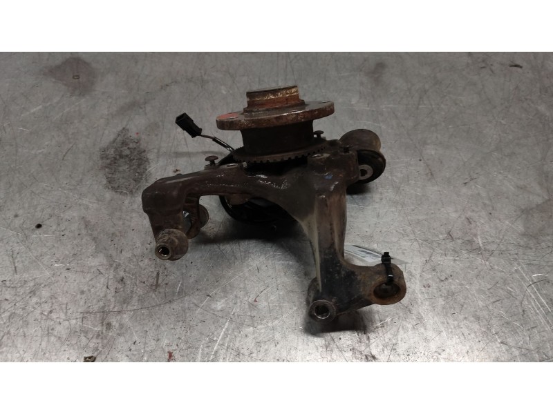 Recambio de mangueta trasera derecha para audi a4 b6 (8e2) 1.9 tdi referencia OEM IAM   