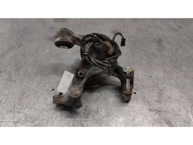 Recambio de mangueta trasera derecha para audi a4 b6 (8e2) 1.9 tdi referencia OEM IAM   