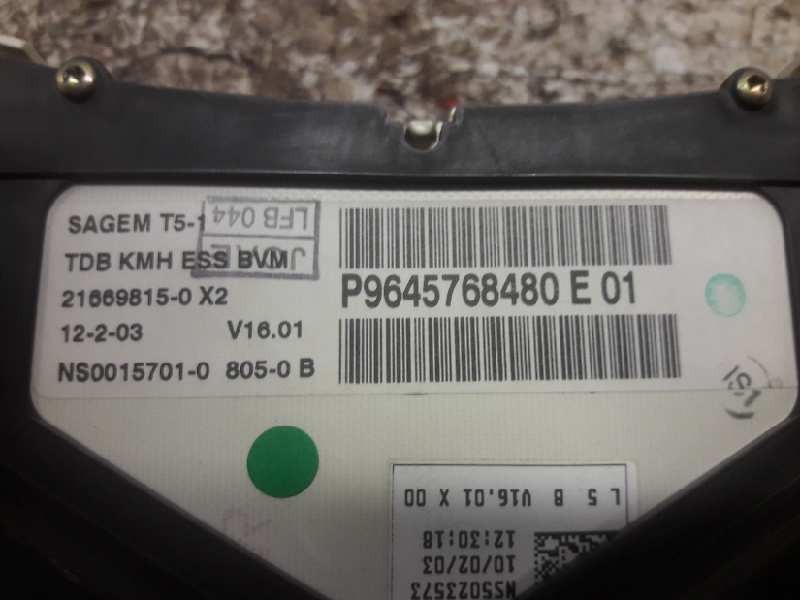 Recambio de cuadro instrumentos para peugeot 307 (s1) xs referencia OEM IAM 9645768480E 216698150X2 NS001570108050B