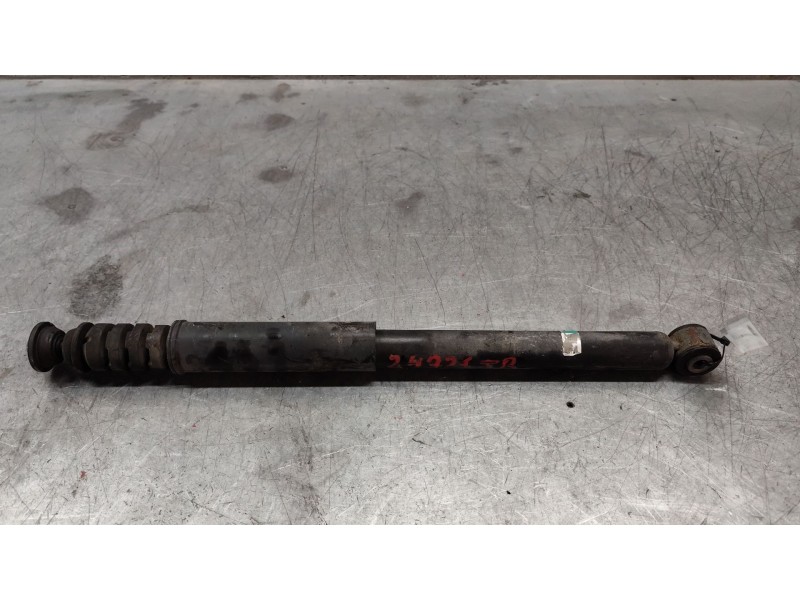 Recambio de amortiguador trasero para dacia sandero ii 1.2 referencia OEM IAM   