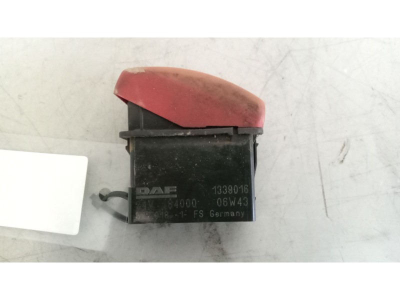 Recambio de warning para daf serie xf105.xxx 12.9 diesel referencia OEM IAM 1339016  