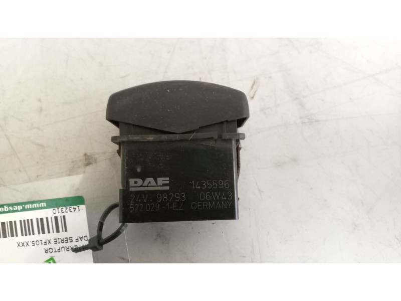 Recambio de interruptor para daf serie xf105.xxx 12.9 diesel referencia OEM IAM 1435596  