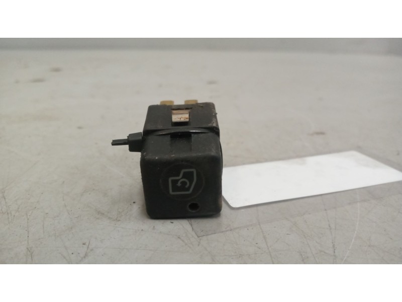 Recambio de boton recirculacion del aire para daf serie xf105.xxx 12.9 diesel referencia OEM IAM 1435604  