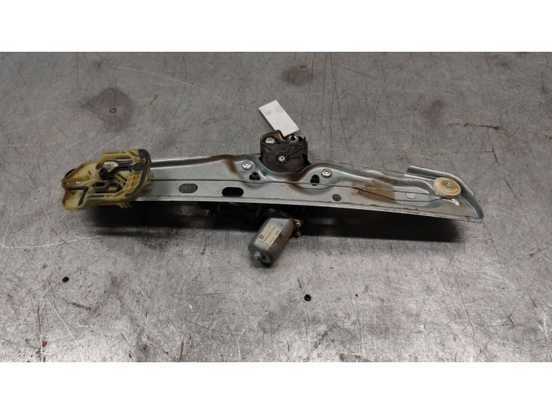 Recambio de elevalunas trasero izquierdo para opel astra k (b16) 1.6 cdti (68) referencia OEM IAM 13406677  