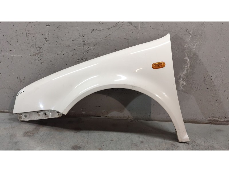 Recambio de aleta delantera izquierda para volkswagen golf iv berlina (1j1) 1.9 tdi referencia OEM IAM   