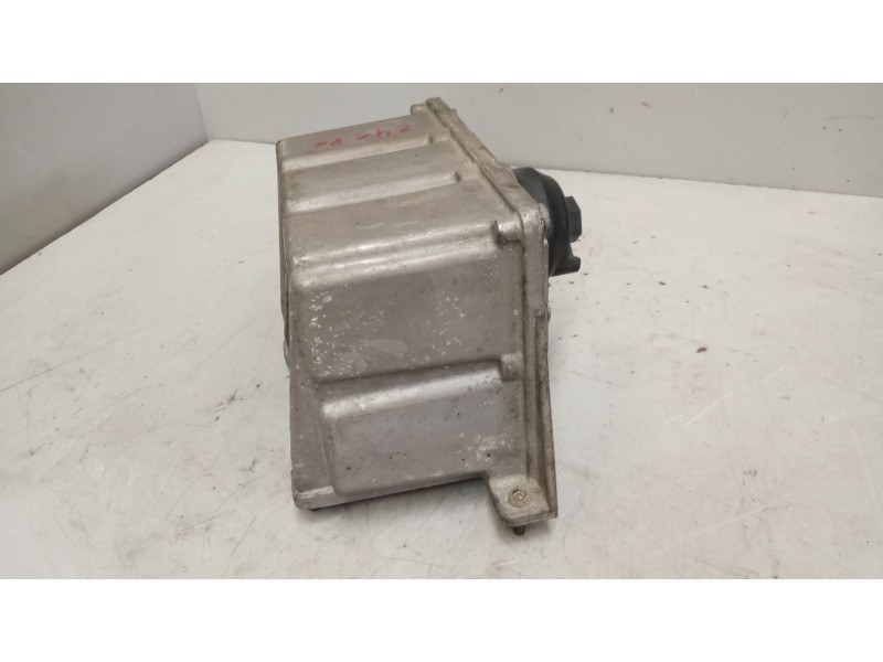 Recambio de modulador adblue para daf serie xf105.xxx 12.9 diesel referencia OEM IAM 1818625  0444010025