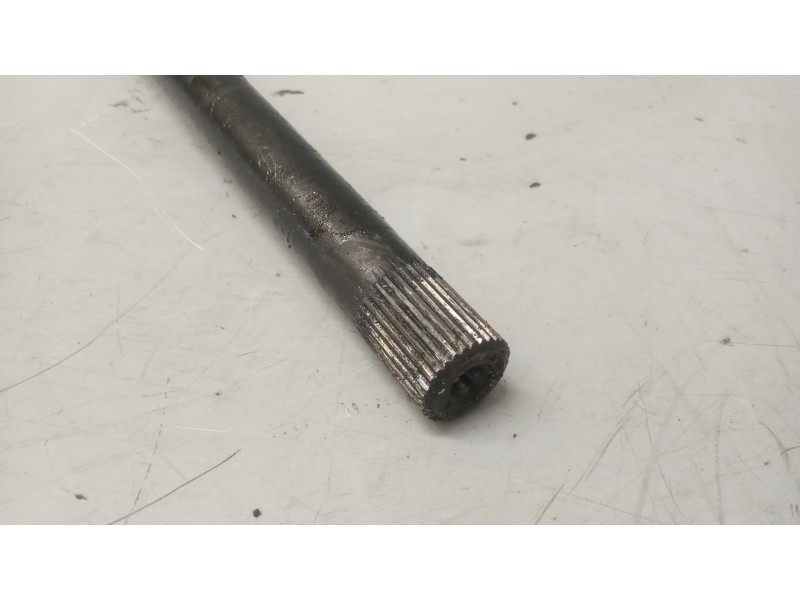 Recambio de palier para nissan cabstar 01.04  3.0 diesel referencia OEM IAM 38164f3601  31 DIENTES