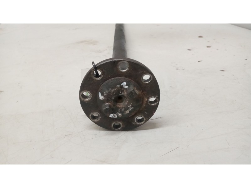 Recambio de palier para nissan cabstar 01.04  3.0 diesel referencia OEM IAM 38164f3601  31 DIENTES