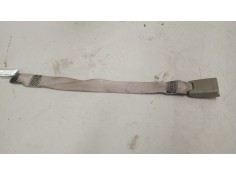 Recambio de enganche cinturon trasero derecho para renault maxity referencia OEM IAM 5001874577  