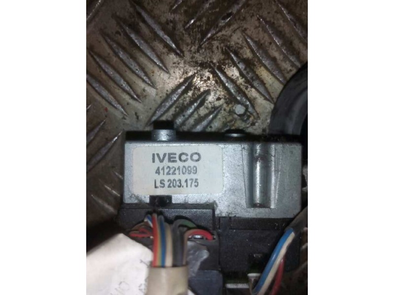 Recambio de mando velocidad de crucero para iveco stralis (as) 10.3 diesel referencia OEM IAM 41221099  