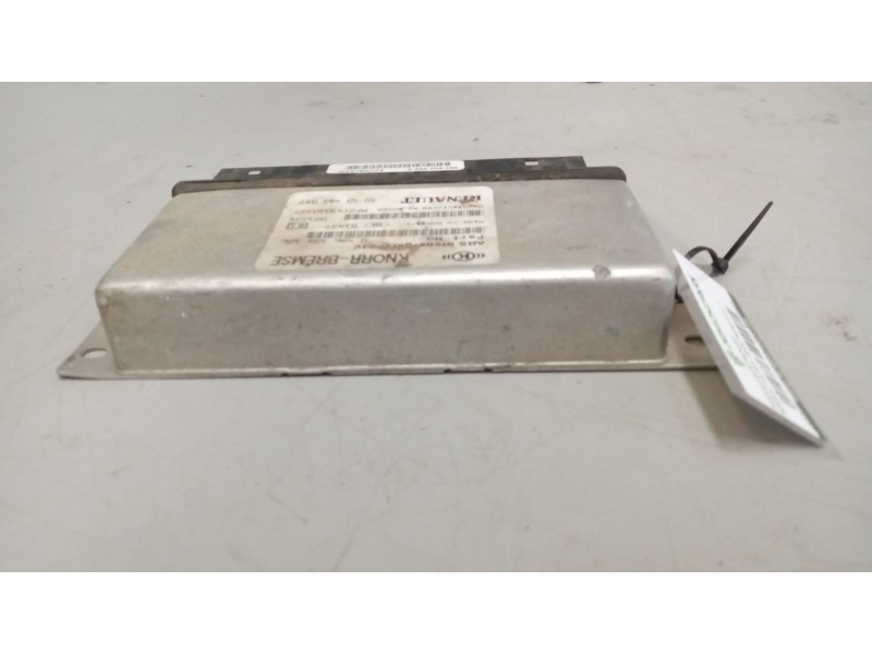 Recambio de modulo electronico para renault hr xxx.18/26 premium 01 referencia OEM IAM 5010485057  0486104106