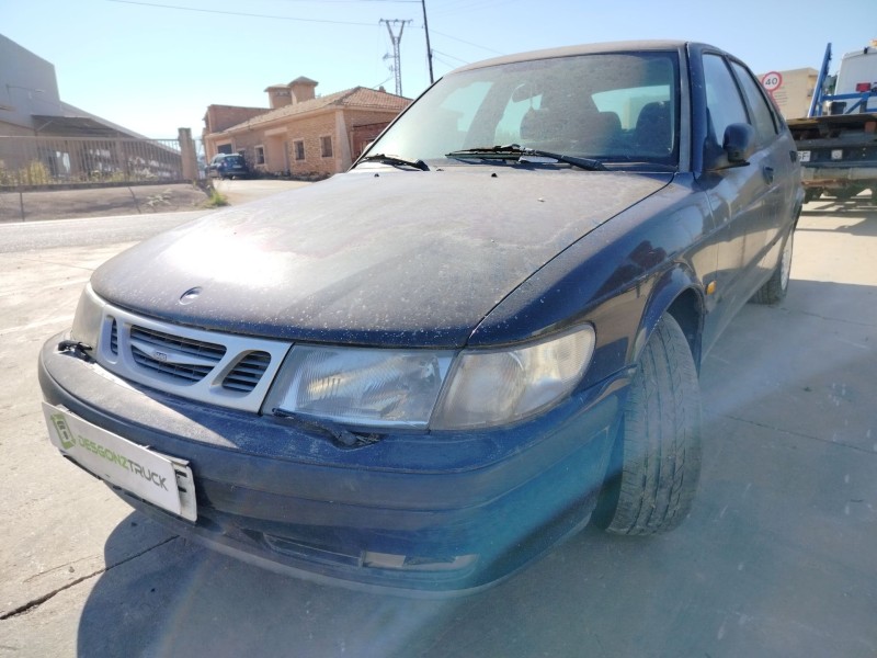 saab 9-3 berlina del año 1999
