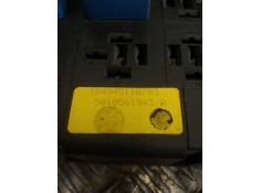 Recambio de caja reles / fusibles para renault magnum e-tech 2000  fas 4 x 2 larga distancia referencia OEM IAM 5010561943   2