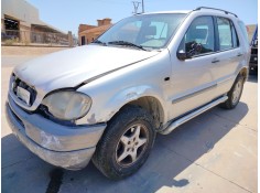 mercedes-benz clase m (w163) del año 1999 2