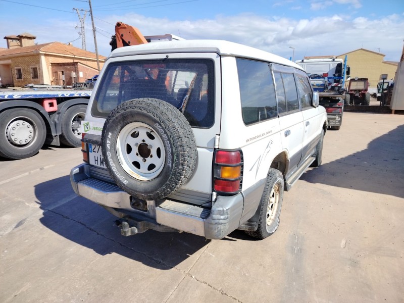 mitsubishi pajero ii (v3_w) del año 2000