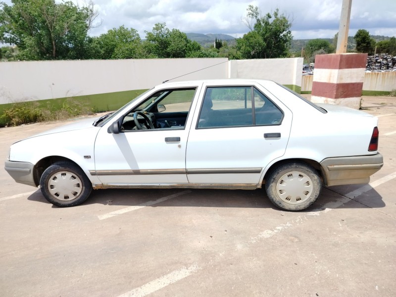 renault 19 (b/c/l53) del año 1990