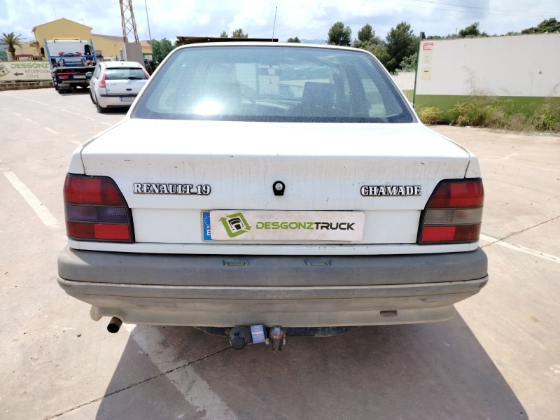 renault 19 (b/c/l53) del año 1990